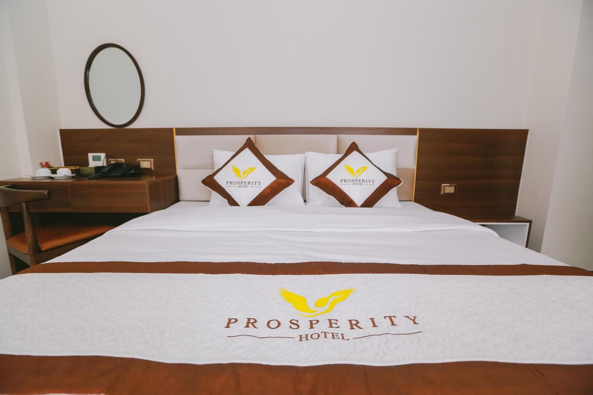Prosperity Boutique Halong Hotel & Restaurent Ha Long Exterior photo