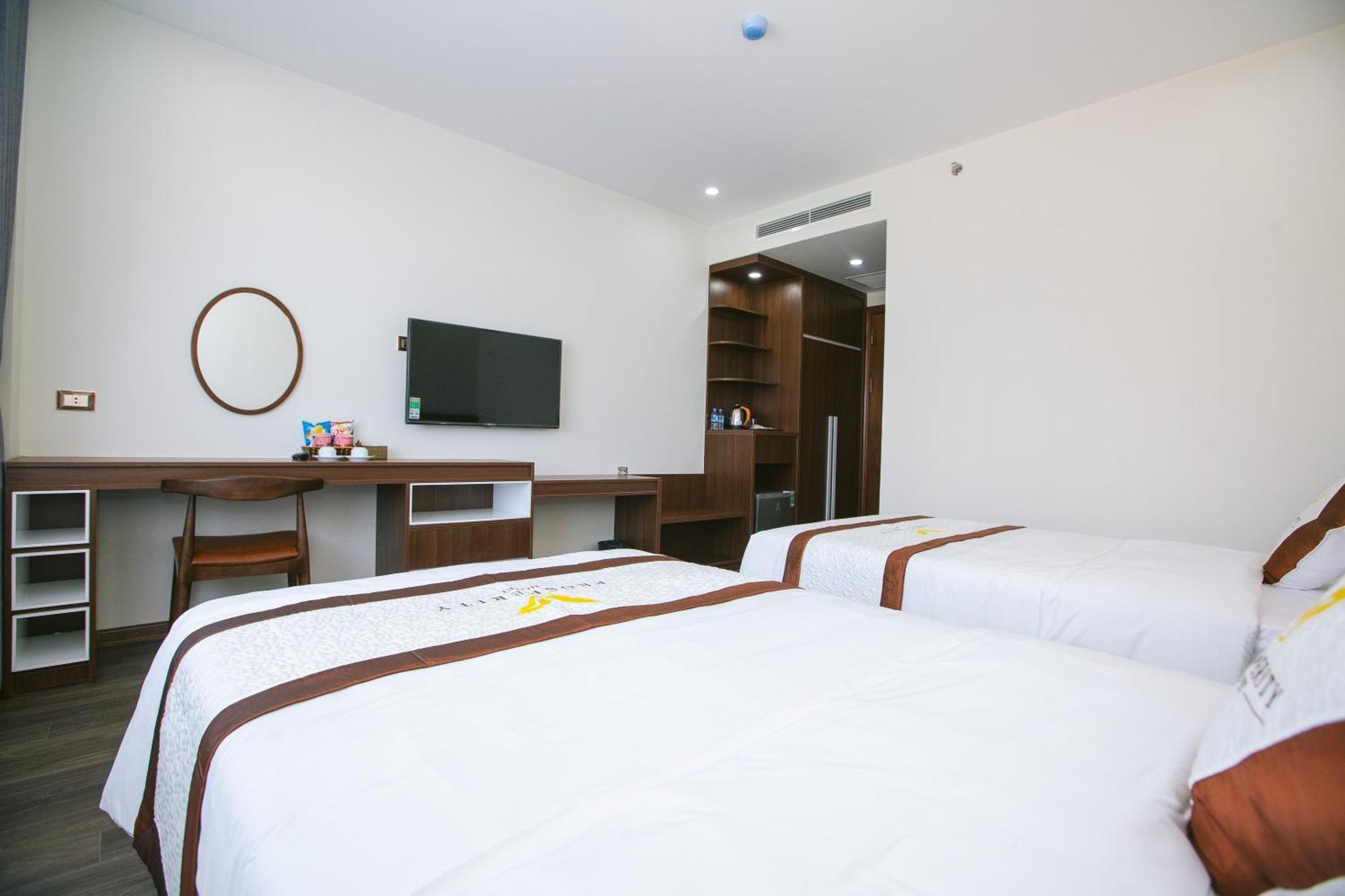 Prosperity Boutique Halong Hotel & Restaurent Ha Long Exterior photo