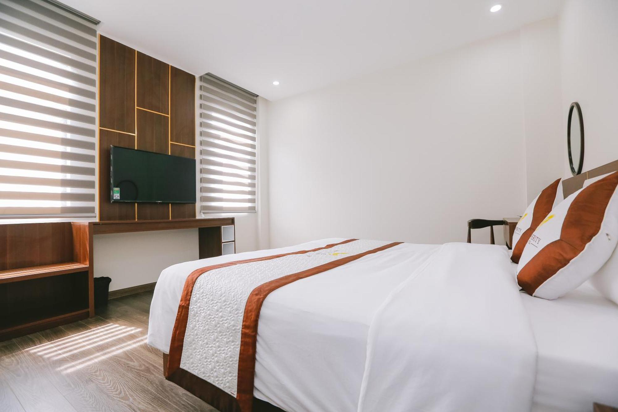 Prosperity Boutique Halong Hotel & Restaurent Ha Long Exterior photo