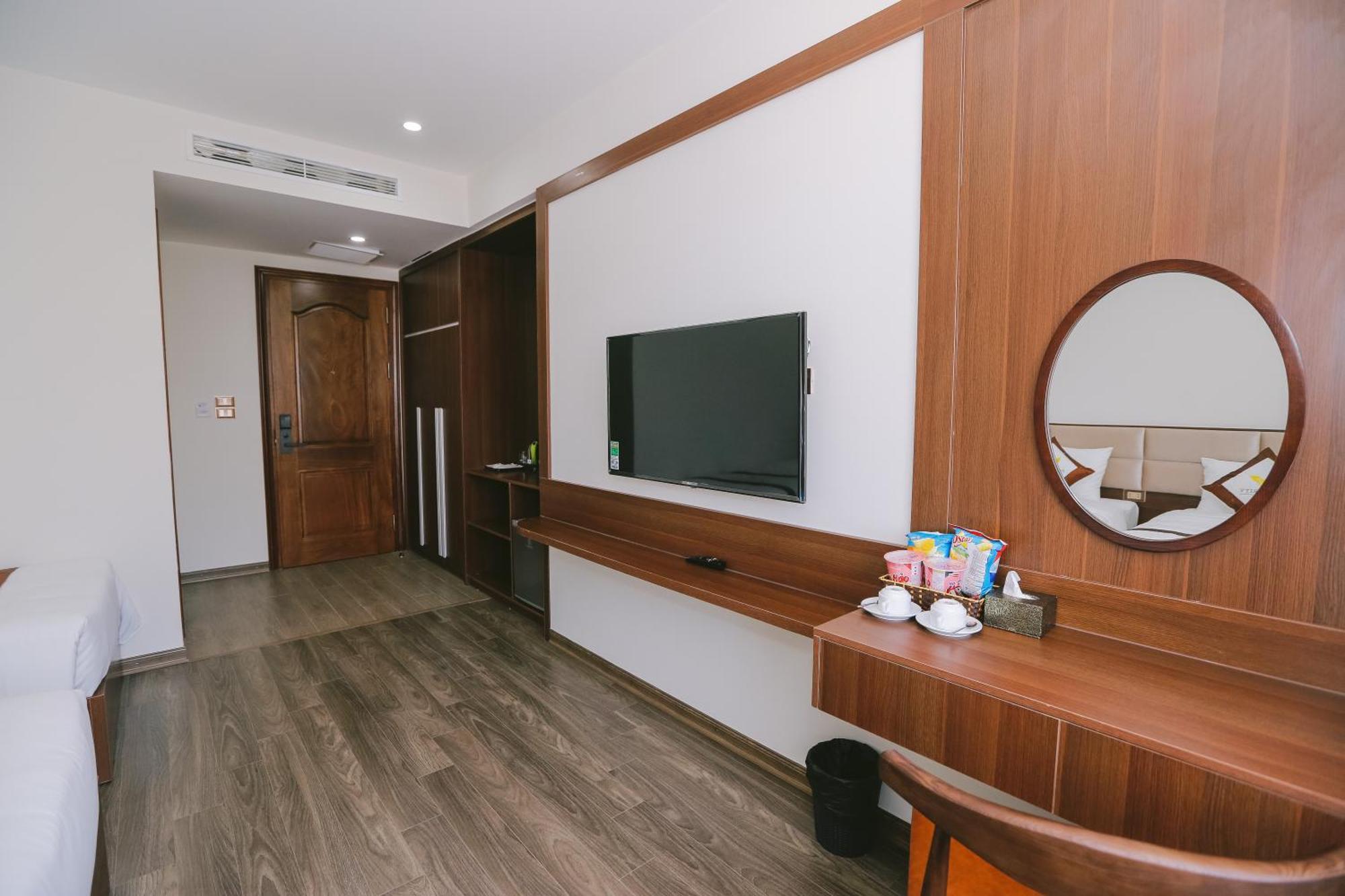 Prosperity Boutique Halong Hotel & Restaurent Ha Long Exterior photo