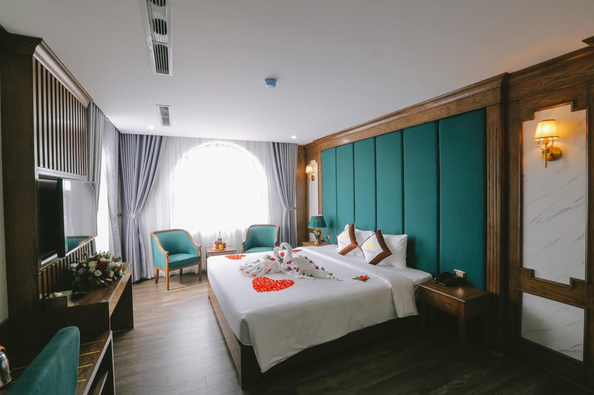Prosperity Boutique Halong Hotel & Restaurent Ha Long Exterior photo